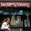 UPS i FedEX nie dostarczyły klientom na czas świątecznych paczek