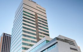 Budynek o wysokości 85 metrów został oddany do użytku w 1993 roku według projektu chorwackiego archi