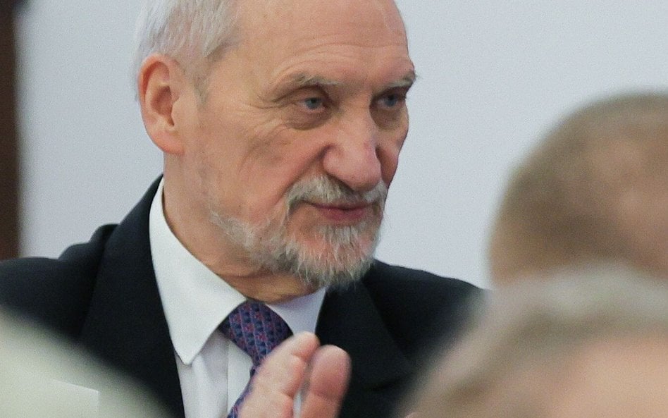 Poseł PiS Antoni Macierewicz