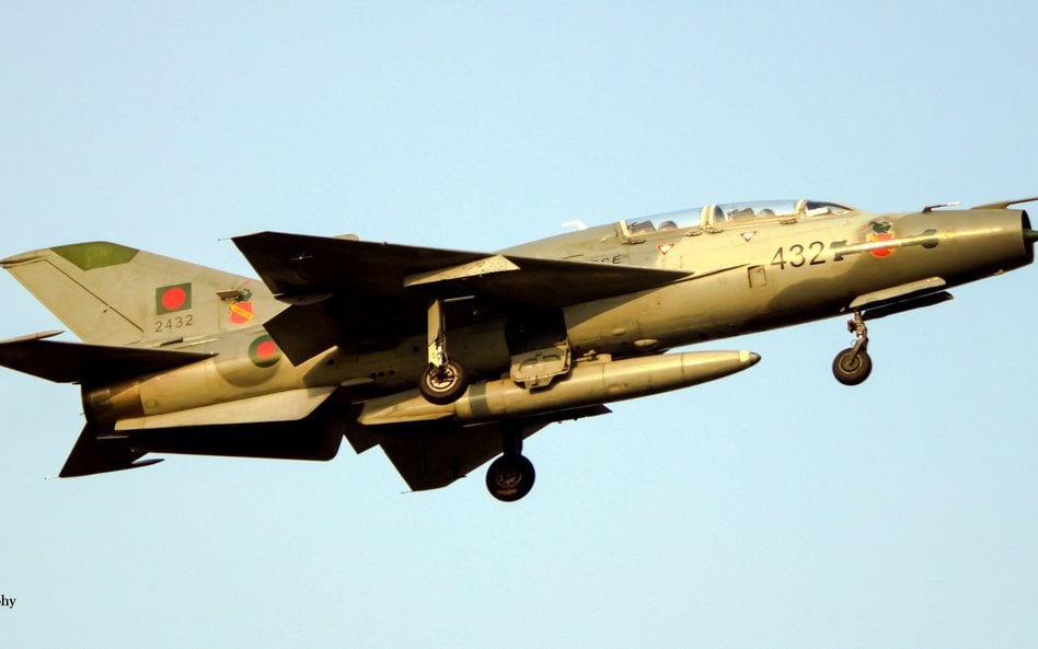 Chengdu F-7 BGI