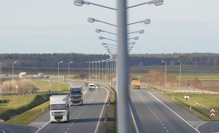 Zmieniają się zasady naliczania zwrotu kosztów podróży z tytułu przejazdów służbowych