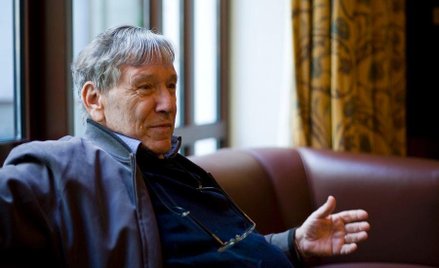 Wybitny izraelski pisarz Amos Oz, jeden z sygnatariuszy listu do premiera Benjamina Netanyahu
