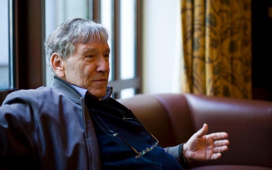 Wybitny izraelski pisarz Amos Oz, jeden z sygnatariuszy listu do premiera Benjamina Netanyahu