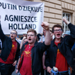 Protest „Murem za polskim mundurem” przed kinem Pod Baranami w Krakowie podczas przedpremierowego po