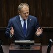 Premier Donald Tusk przemawia na sali obrad Sejmu w Warszawie