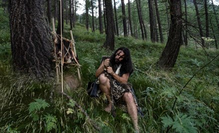 Żyć jak Neandertalczyk. Włoch oferuje kurs przetrwania