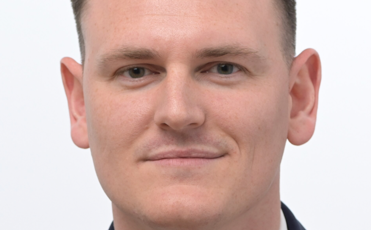 Nie lubi Tuska, grał z Lewandowskim. Kim jest Tomasz Froelich, ulubiony Niemiec polskiej prawicy?