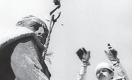 "Rzeczpospolita" pisała. 1989: Mazowiecki i Rosjanie