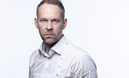 49-letni Björn Frantzén to jedyny obecnie szef kuchni jednocześnie prowadzący trzy restauracje z trz