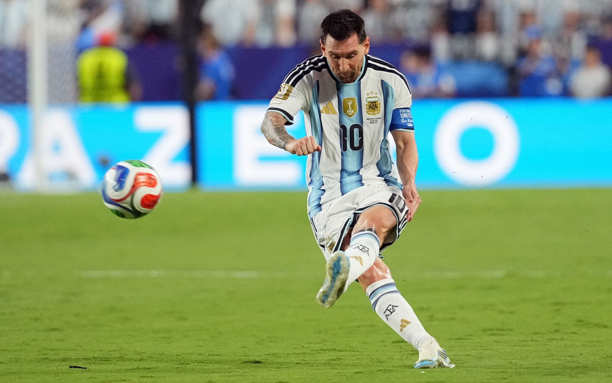 Lionel Messi śrubuje rekord występów na mistrzostwach świata. Goni go Cristiano Ronaldo