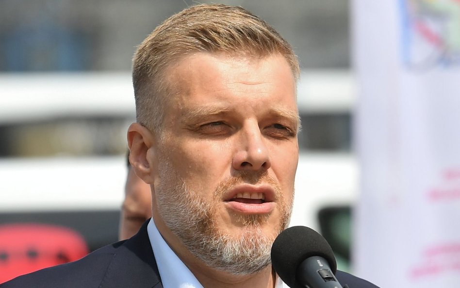 Zandberg: Skrócenie czasu pracy to nie eksperyment. Pilotaż? Do gwarancji zatrudnienia