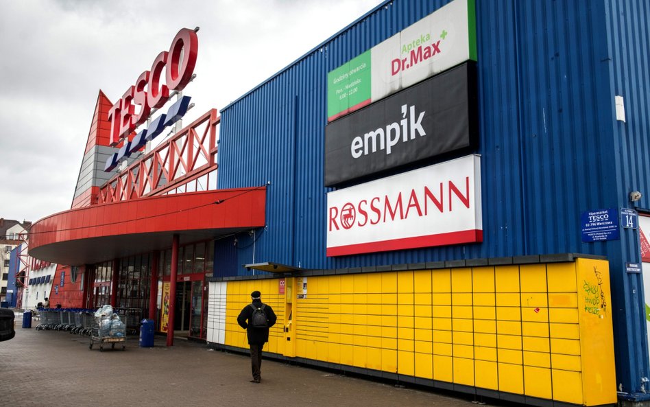 Netto wchodzi do pierwszej ligi, Tesco zniknęło z Polski