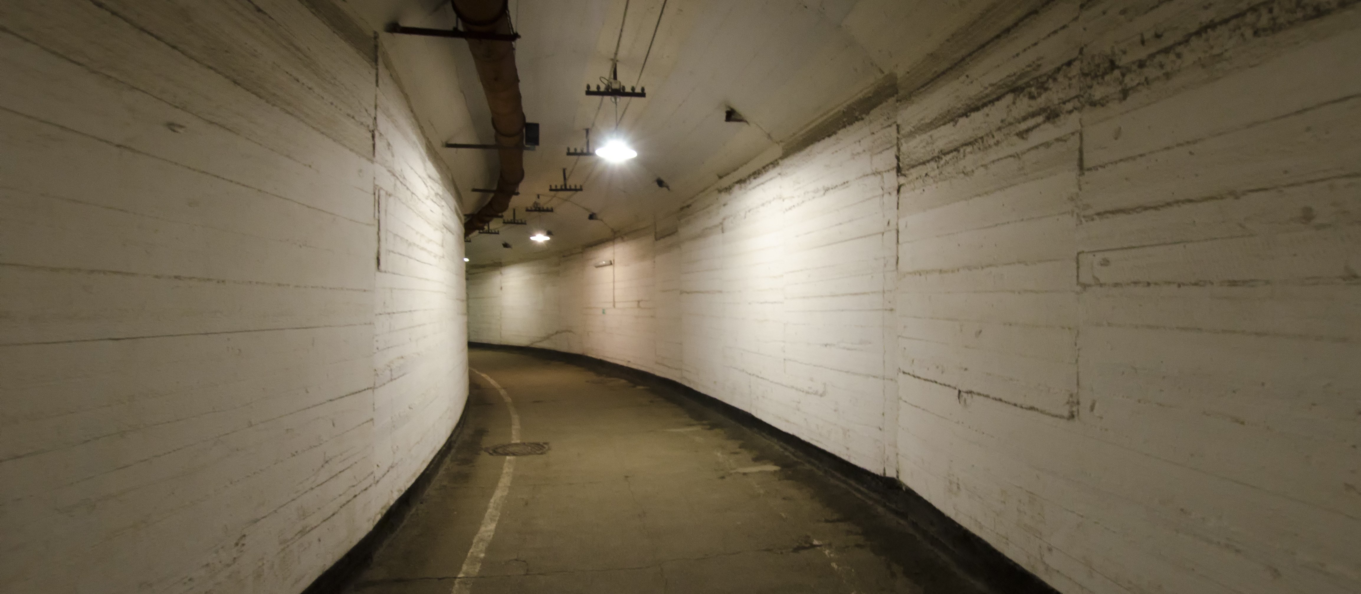 Budynki użyteczności publicznej jako budowle ochronne