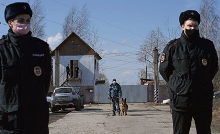 Rygor w ośrodkach pracy przymusowej jest słabszy niż w kolonii karnej (jak tej na zdjęciu, w Pokrowi