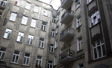 Jak ma gmina administrować wspolnotą mieszkaniową