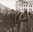 Wilno, 10 października 1920. Gen. Lucjan Żeligowski w otoczeniu sztabu podczas mszy polowej przed ka