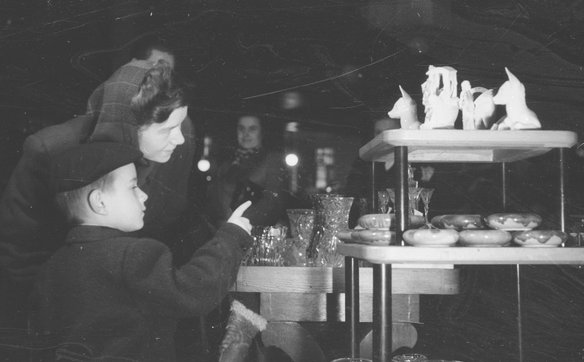 Dom Towarowy Braci Jabłkowskich w Warszawie, 1948 r.