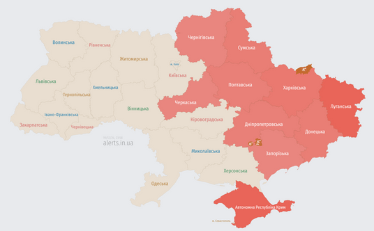 Mapa zagrożeń ze strony alerts.in.ua, stan na godzinę 22:59 czasu polskiego 19 grudnia 2024 r.