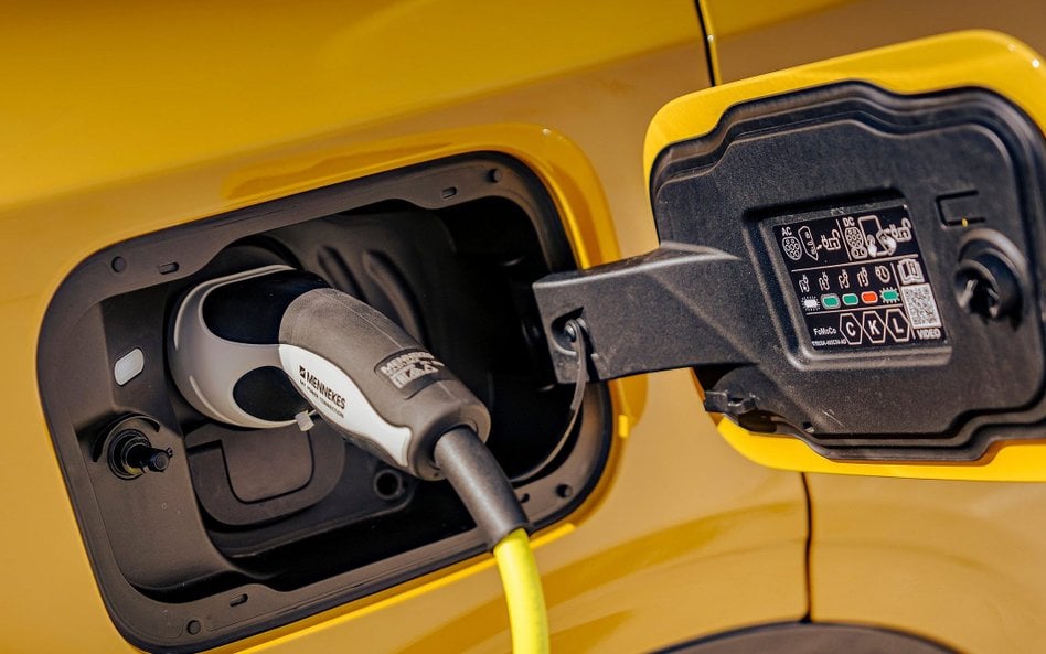 Pomimo wcześniejszych rozważań, elektryki z Chin i innych krajów będą mogły korzystać z pełnego wspa