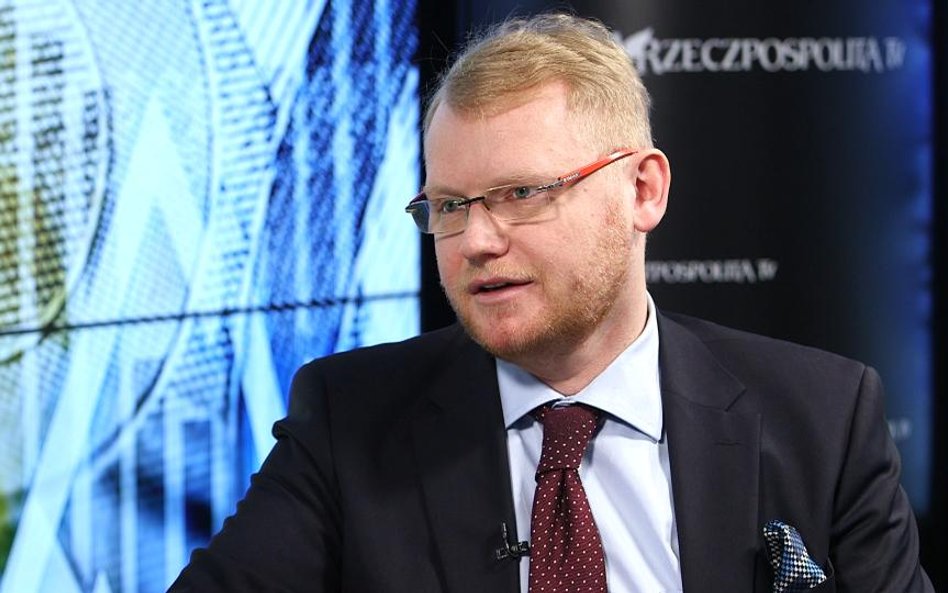 #RZECZoBIZNESIE: Paweł Gruza: Podatek cyfrowy sposobem na internetowych gigantów