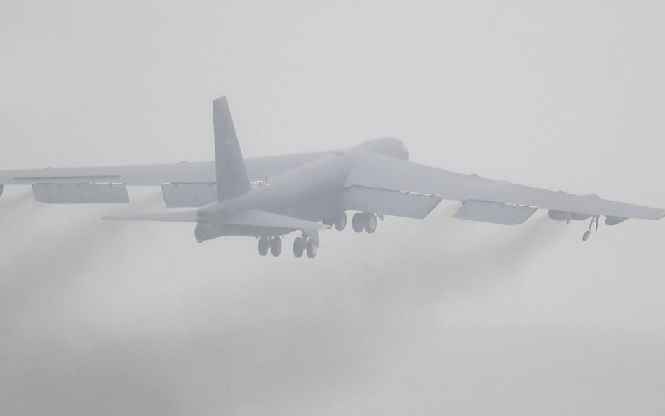 Amerykański bombowiec strategiczny dalekiego zasięgu B-52H Stratofortress