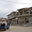 Binnisz w prowincji Idlib. Część mieszkańców zdecydowała się wrócić do tego zniszczonego miasteczka,