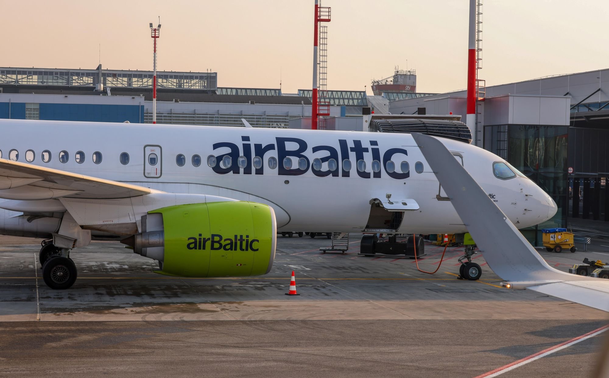 AirBaltic otwiera drugą trasę z Polski. Połączy dwie stolice
