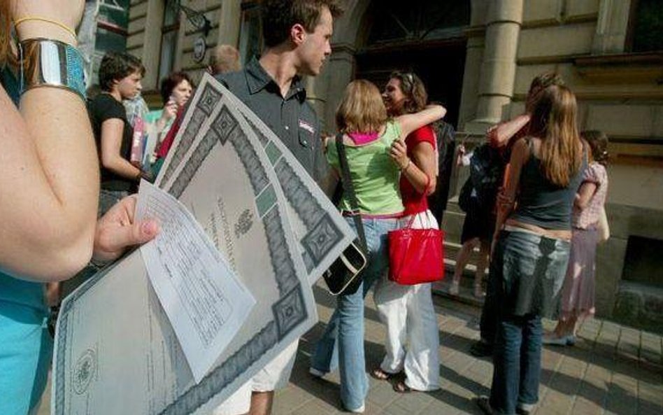 Program Stypendiów Pomostowych: Dać szansę młodym i zdolnym