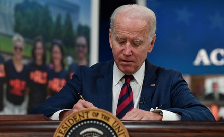 770 miliardów dolarów na obronę. National Defense Authorization Act ponad podziałami