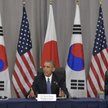 Barack Obama spotkał się z prezydent Korei Płd. Park Geun-Hye (z lewej) i premierem Japonii Shinzo A