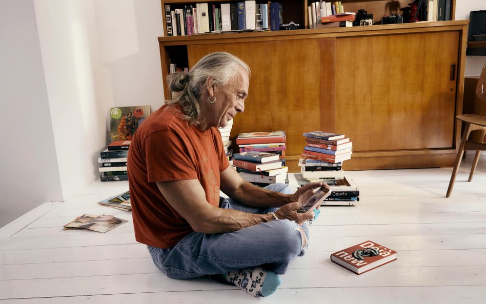 Niemal dwie trzecie respondentów przyznało, że ucieszyłby ich prezent z drugiej ręki.