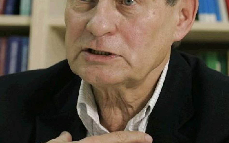 Balcerowicz wzywa do protestu przeciw reformie OFE