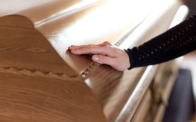 W Warszawie na sekcję zwłok trzeba czekać nawet ponad miesiąc