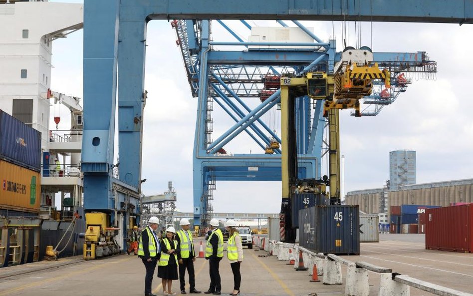 Brexit. Będzie 10 portów bezcłowych