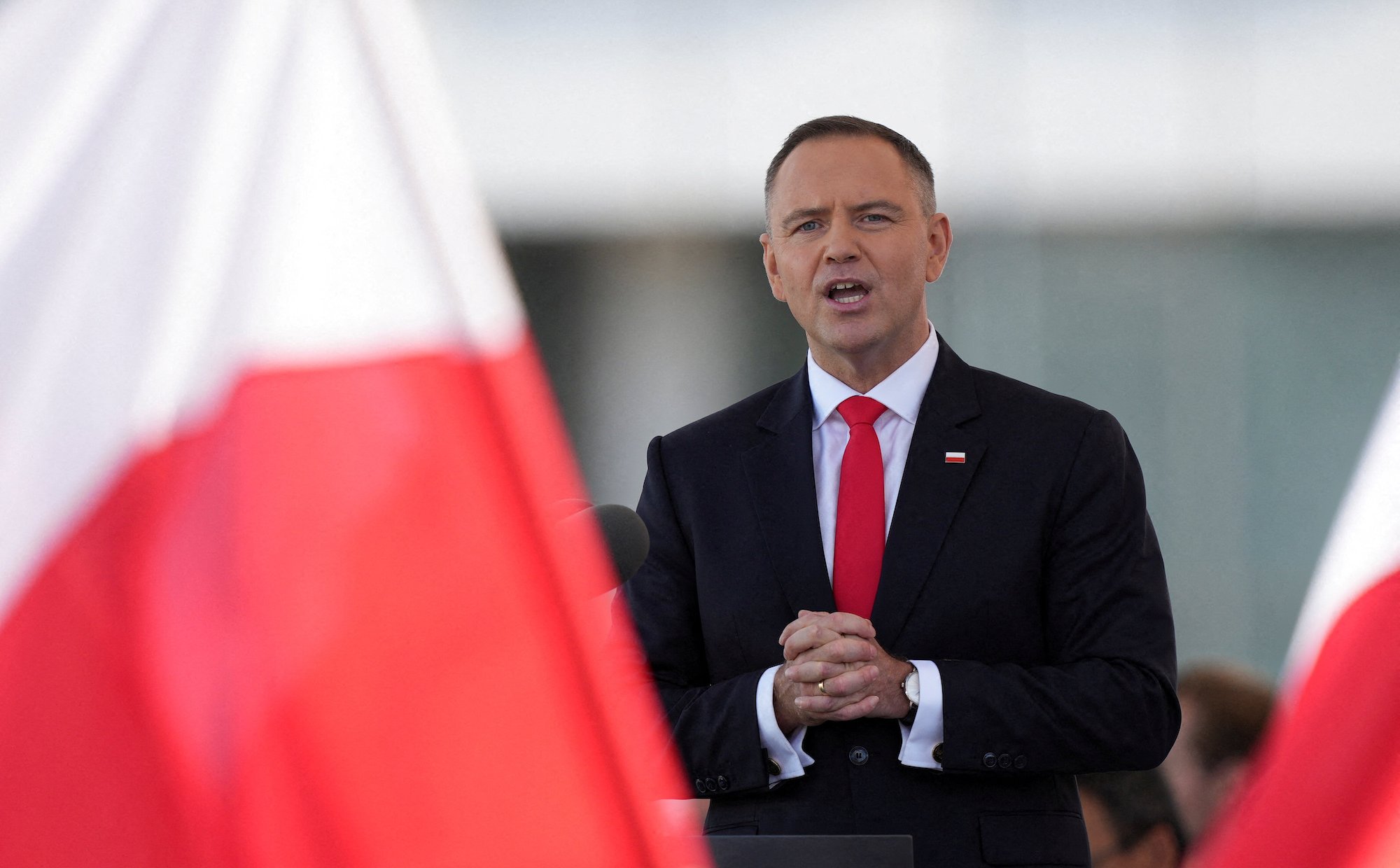 Prof. Tomasz Słomka: Karol Nawrocki jak Smerf Skoczek marzy o V Republice. Patola i Socjal będzie prowadzić kampanię pod hasłem zmiany systemu