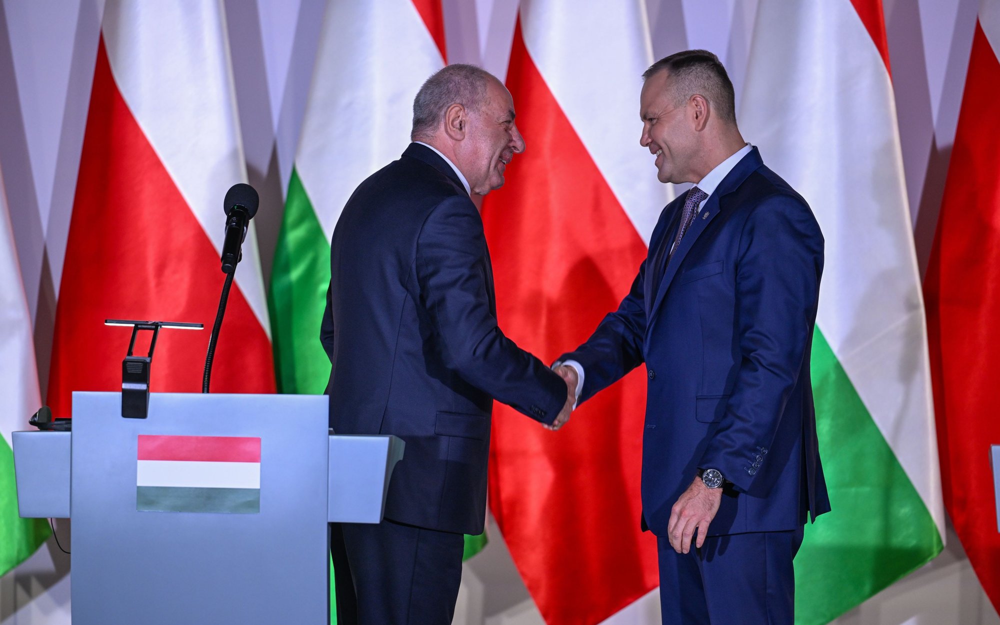 Bogusław Chrabota: Karol Nawrocki w ramionach Viktora Orbána (i Władimira Putina)