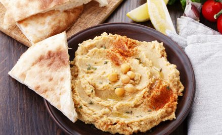 Świat oszalał na punkcie hummusu. Korzystają na tym Kanadyjczycy