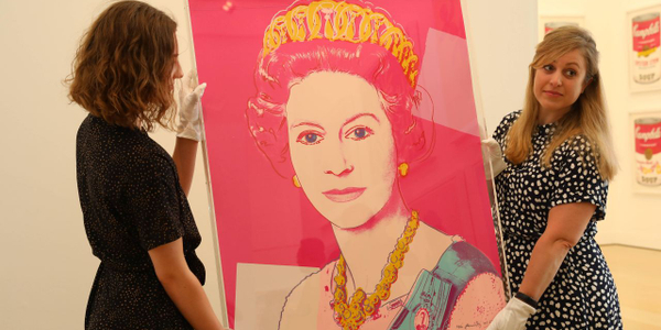 Elżbieta II w oczach artystów