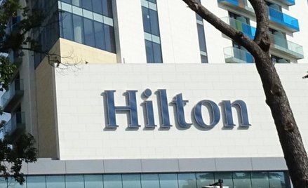 Koronawirus: Hilton zamyka hotele w Chinach