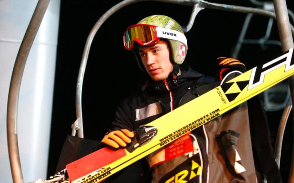 Kamil Stoch nie jest już liderem PŚ, do Słoweńca Petera Prevca traci 17 punktów