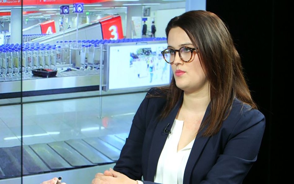 #RZECZoBIZNESIE: Natalia Gębska: Klienci linii lotniczych nie znają swoich praw