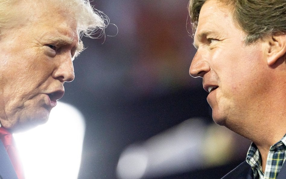 Donald Trump i Tucker Carlson, zdjęcie archiwalne z lipca 2024 r.