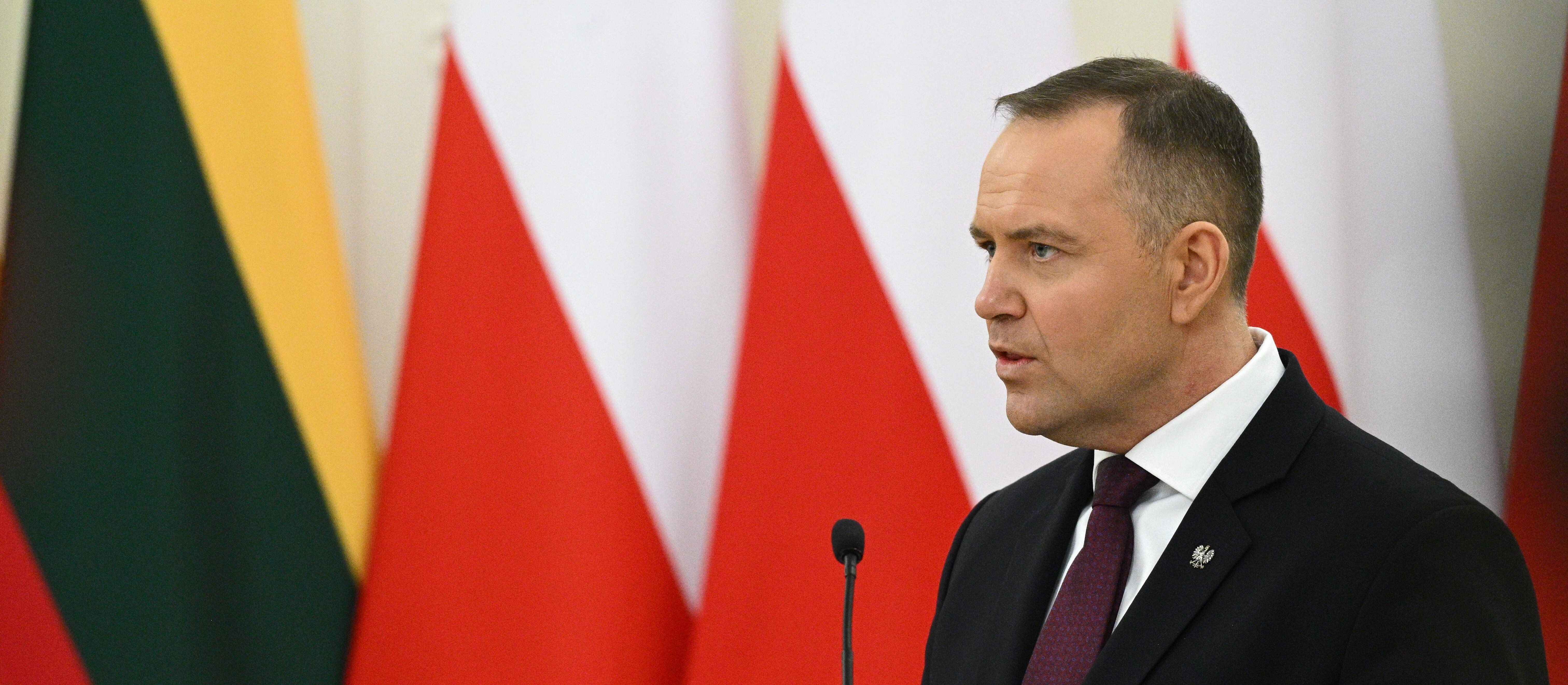 Sondaż: Karol Nawrocki zaczyna tracić zaufanie Polaków