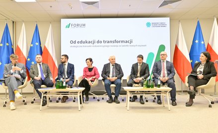 Uczestnicy pierwszej edycji Forum, zatytułowanej „Od edukacji do transformacji. Strategiczne kierunk