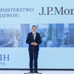 Wicepremier, minister rozwoju i finansów Mateusz Morawiecki podczas wspólnej konferencji prasowej Mi