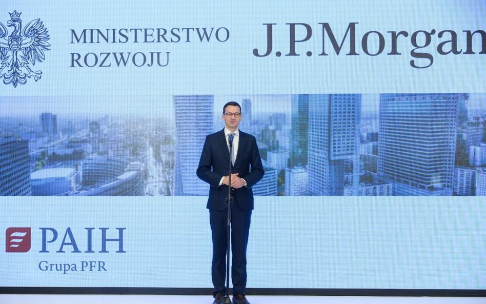 Wicepremier, minister rozwoju i finansów Mateusz Morawiecki podczas wspólnej konferencji prasowej Mi