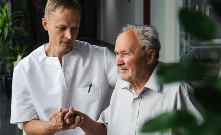 Senior plus: 25,6 mln zł na placówki dla seniorów