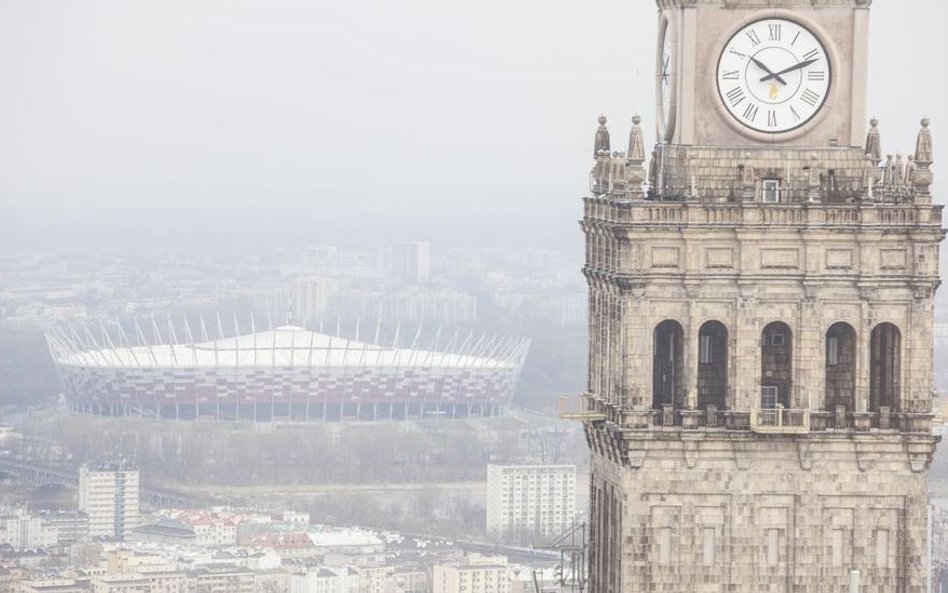 SMOG: to tak jakby statystyczny Polak wypalał kilka tysięcy papierosów rocznie