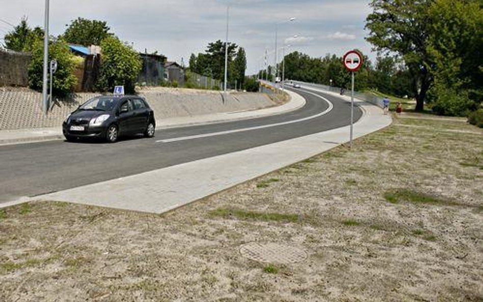 Czy można odzyskać działkę wywłaszczoną pod drogę?