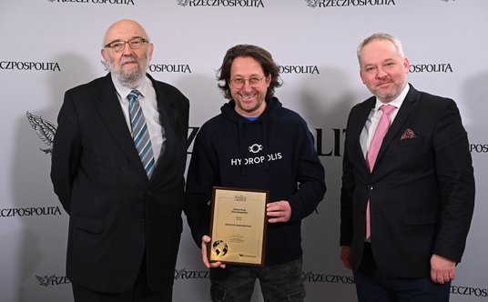Dominik Dobrowolski, ekolog otrzymał nagrodę „Zielony Orzeł Rzeczpospolitej” w kategorii „Tytan”. Po